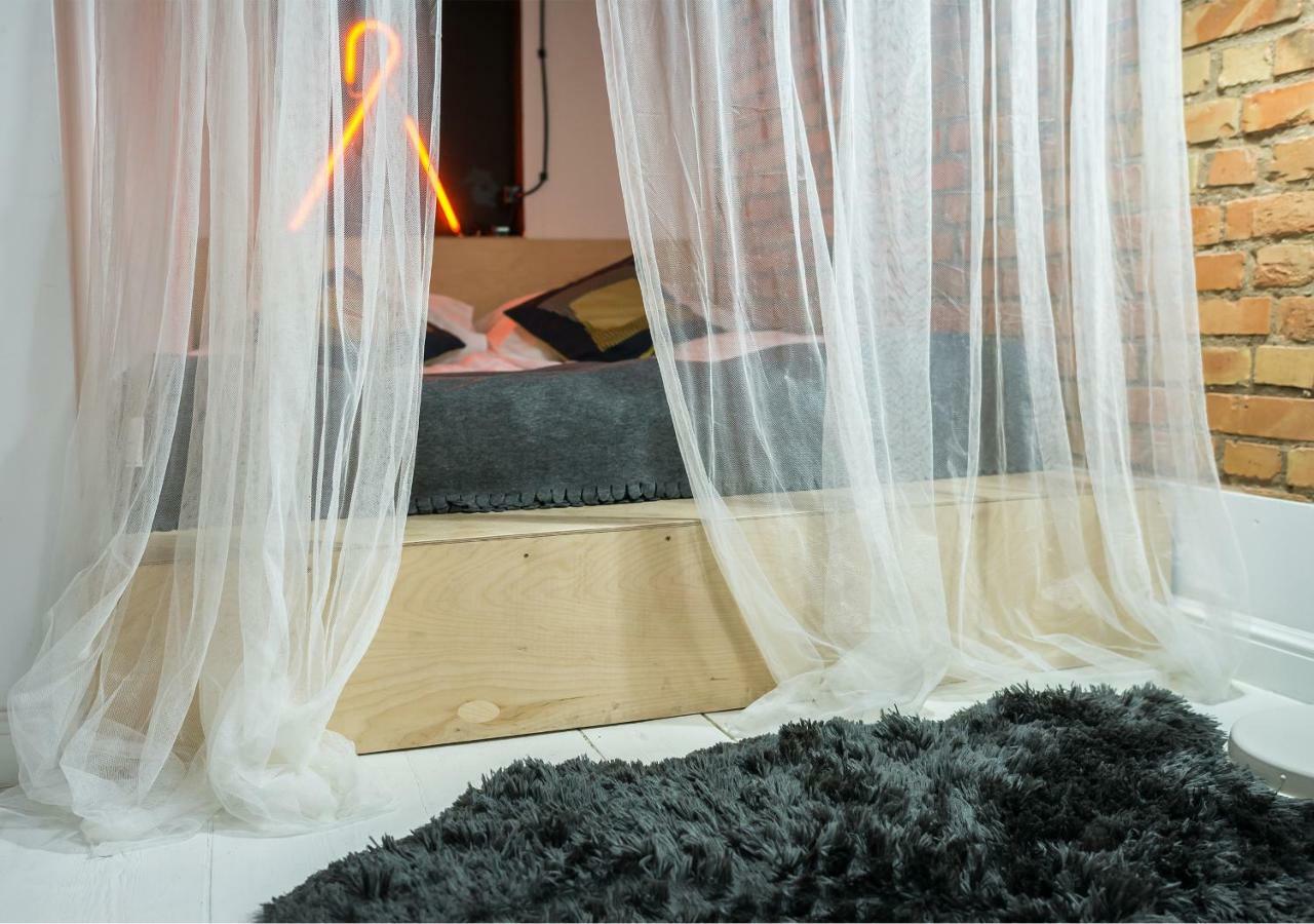 Loft Z Baldachimem Lägenhet Poznań Exteriör bild